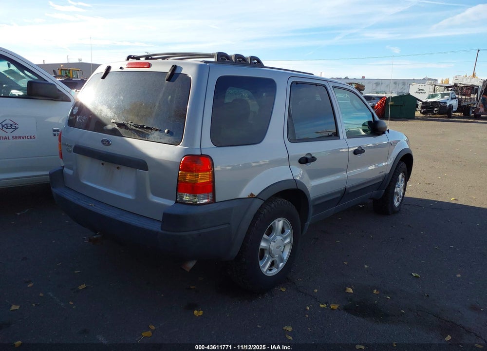 2002 FORD ESCAPE XLT VIN: 1FMCU04132KC37783