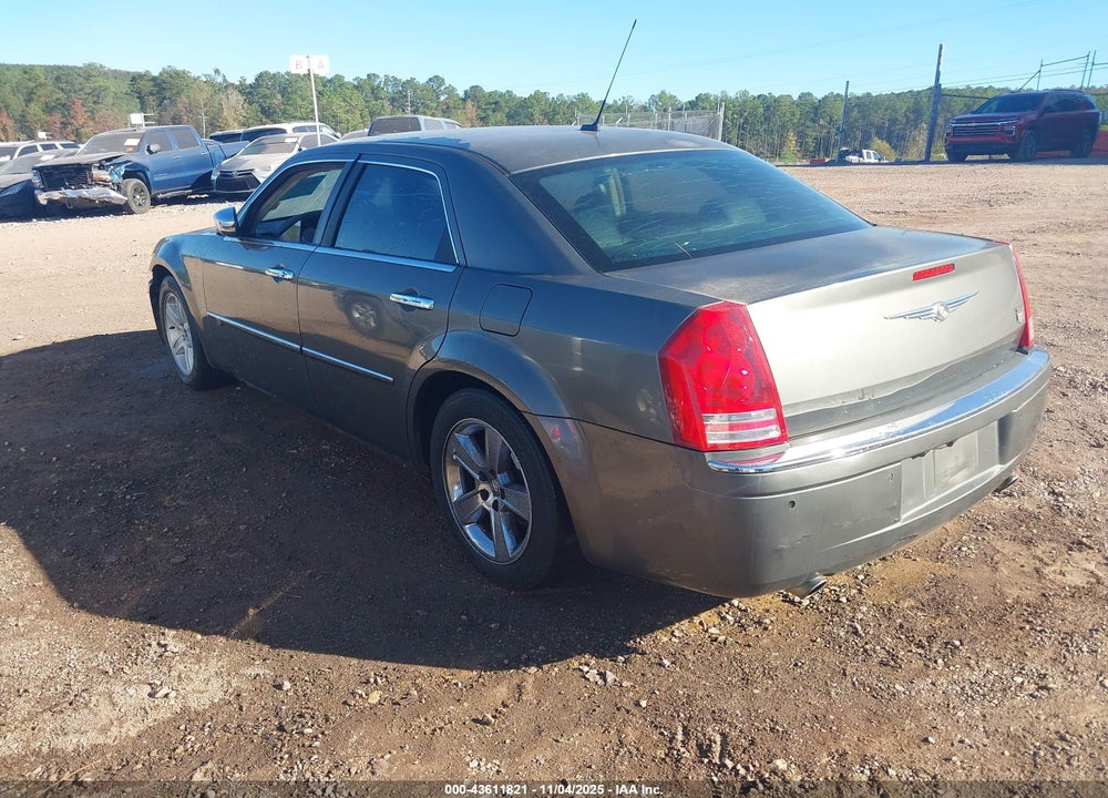 2008 CHRYSLER 300C HEMI VIN: 2C3LA63H88H119635