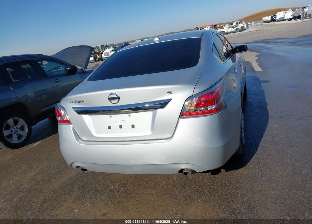 2015 NISSAN ALTIMA 2.5/2.5 S/2.5 SL/2.5 SV VIN: 1N4AL3AP7FN320877
