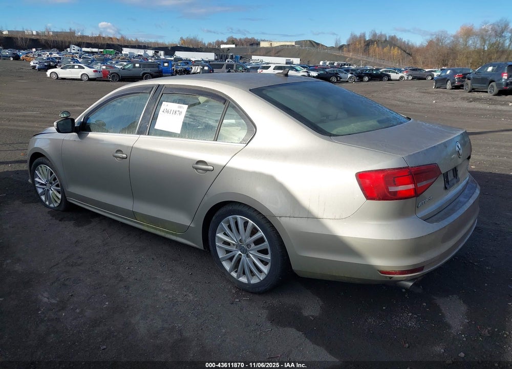 2015 VOLKSWAGEN JETTA VIN: 3VWD07AJ5FM230332