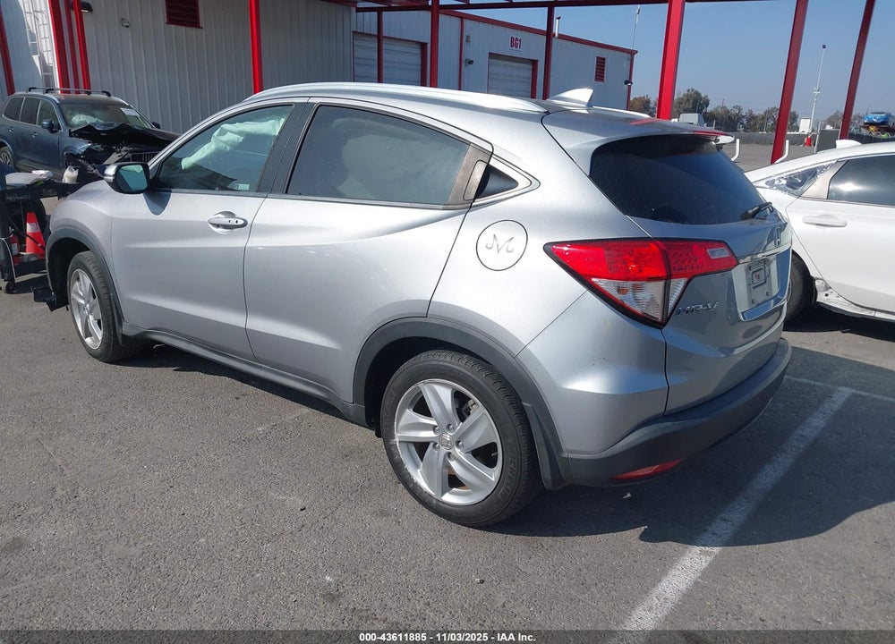 2019 HONDA HR-V VIN: 3CZRU5H52KM700900