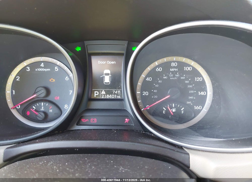 2013 HYUNDAI SANTA FE VIN: 5XYZT3LB4DG087642