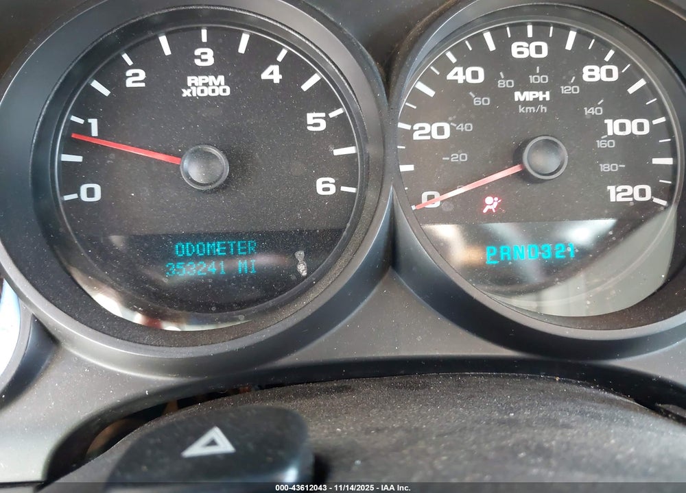 2007 GMC SIERRA 1500 SL VIN: 3GTEC13C17G543405