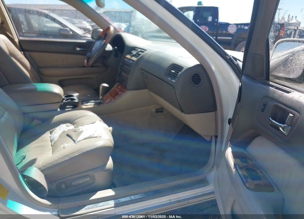 1998 LEXUS LS 400 VIN: JT8BH28F6W0128160