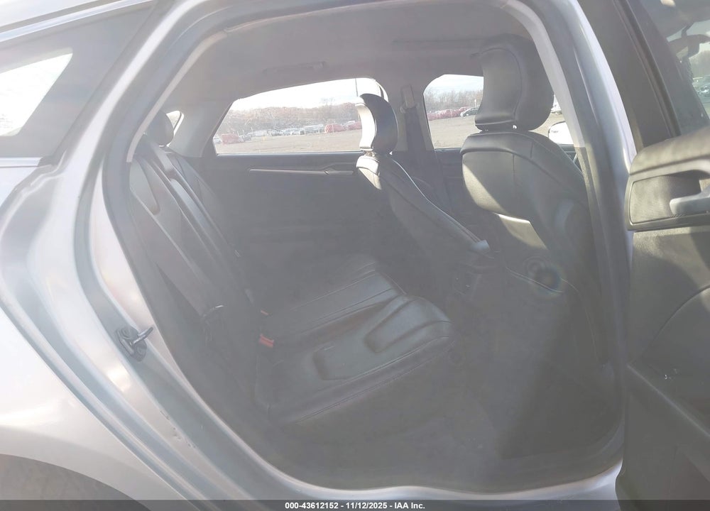 2015 FORD FUSION TITANIUM VIN: 3FA6P0K96FR268020