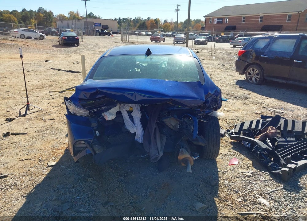 2024 KIA FORTE LXS VIN: 3KPF24AD3RE805718