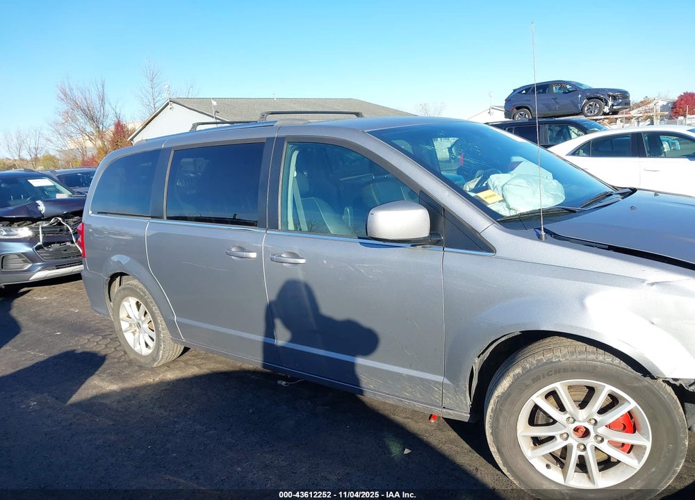 2018 DODGE GRAND CARAVAN SXT VIN: 2C4RDGCG1JR359619