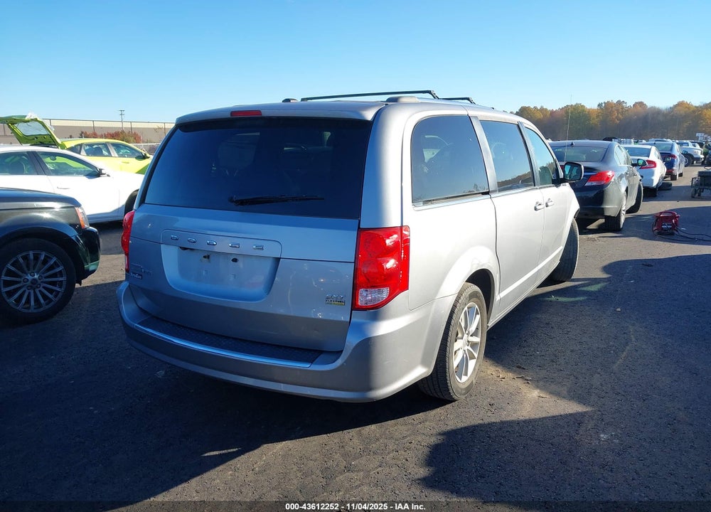 2018 DODGE GRAND CARAVAN SXT VIN: 2C4RDGCG1JR359619