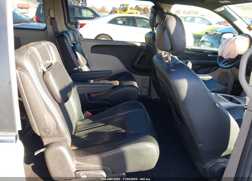 2018 DODGE GRAND CARAVAN SXT VIN: 2C4RDGCG1JR359619