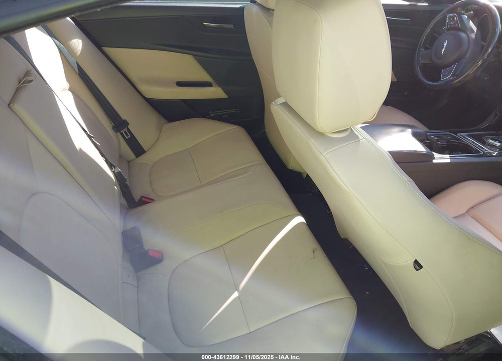 2017 JAGUAR XE 25T VIN: SAJAR4BG2HA967387