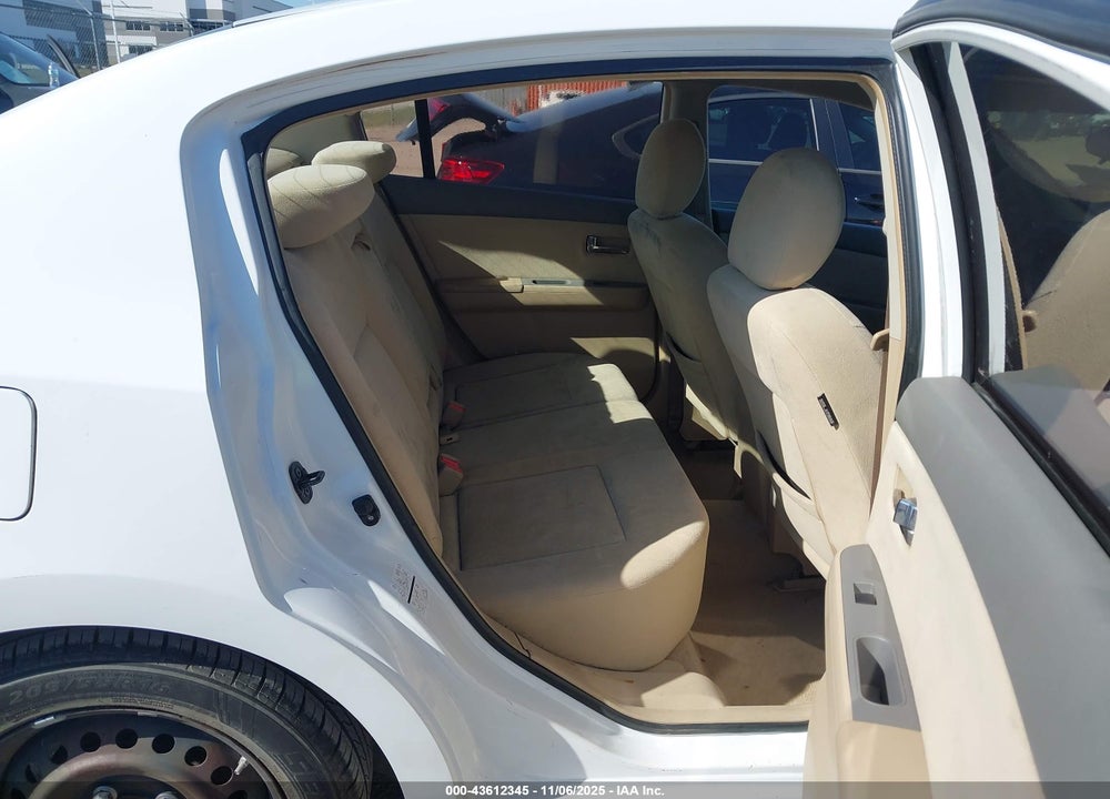2009 NISSAN SENTRA 2.0S VIN: 3N1AB61E29L644811
