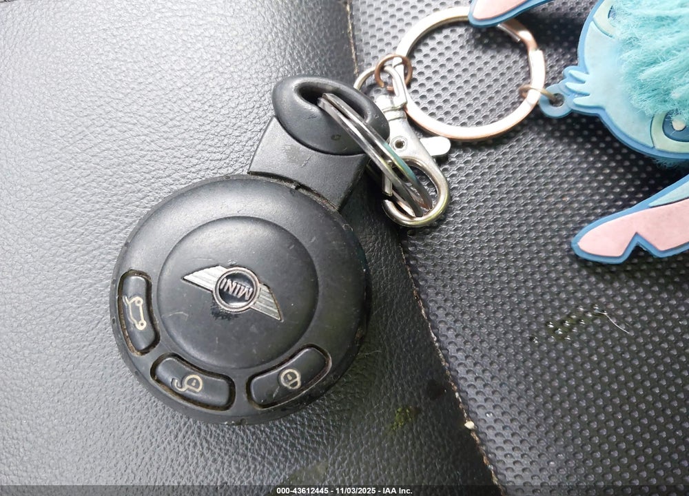 2013 MINI COUNTRYMAN COOPER S VIN: WMWZC3C56DWP23908