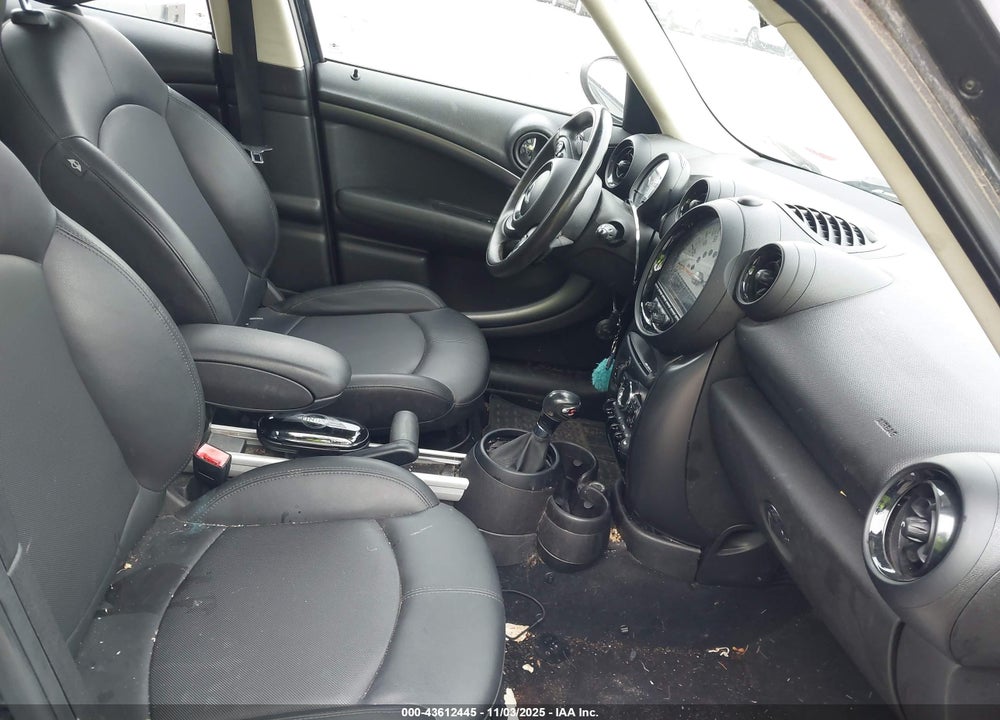 2013 MINI COUNTRYMAN COOPER S VIN: WMWZC3C56DWP23908