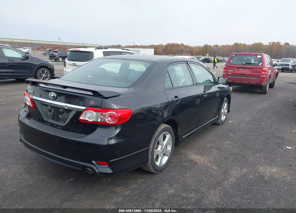 2013 TOYOTA COROLLA S VIN: 2T1BU4EE4DC976576