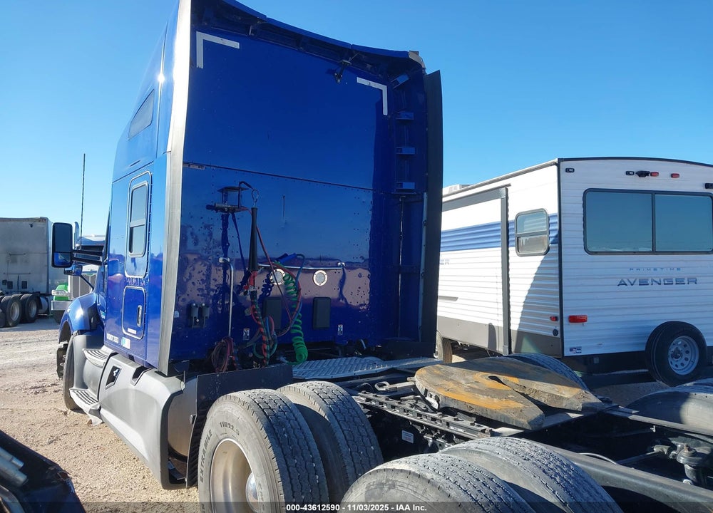 2019 KENWORTH T680 VIN: 1XKYDP9X1KJ239171
