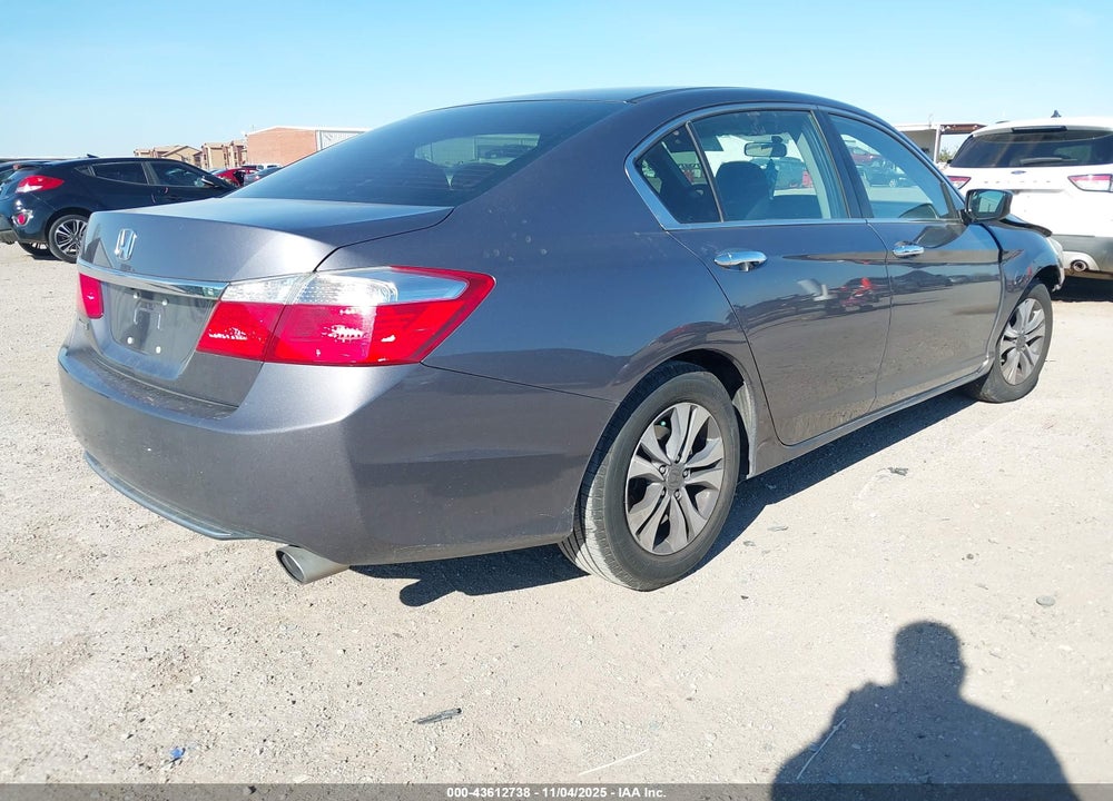 2015 HONDA ACCORD LX VIN: 1HGCR2F39FA227076