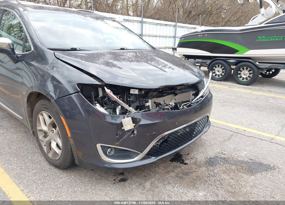 2020 CHRYSLER PACIFICA LIMITED VIN: 2C4RC1GG1LR262921
