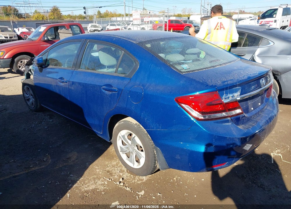 2015 HONDA CIVIC LX VIN: 19XFB2F55FE067907
