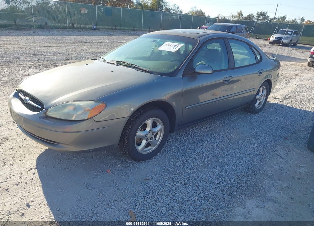 2002 FORD TAURUS SES VIN: 1FAFP55202A239001
