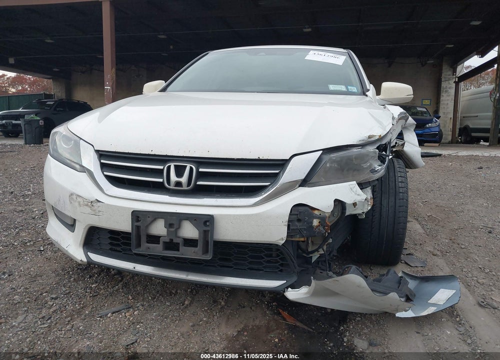 2013 HONDA ACCORD SDN VIN: 1HGCR2F89DA147785