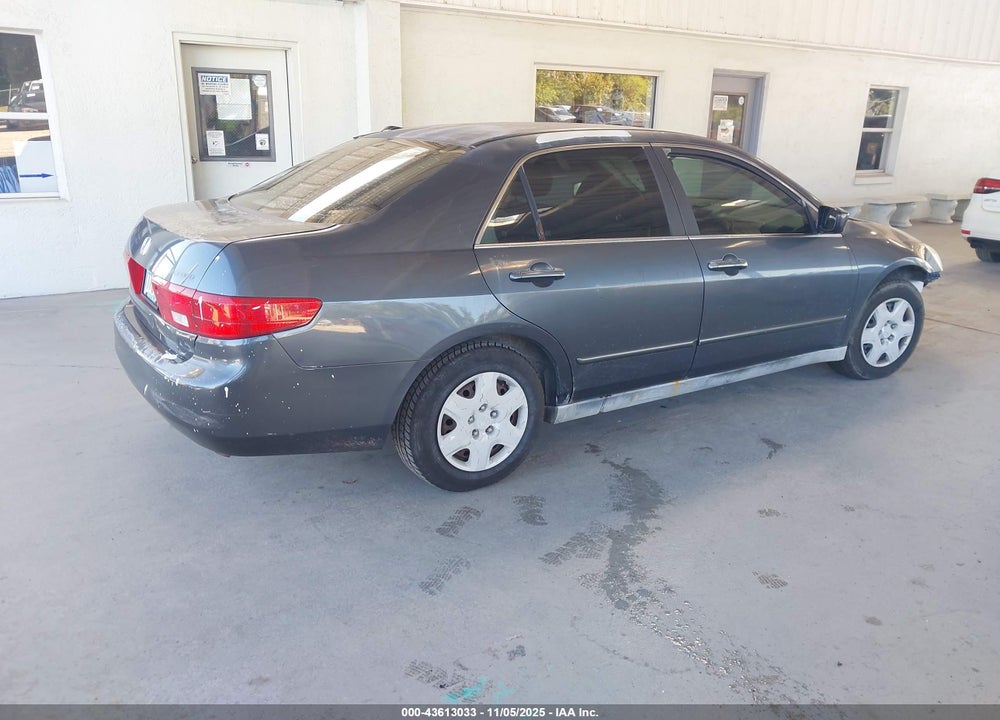 2005 HONDA ACCORD 2.4 LX VIN: 3HGCM56425G711888