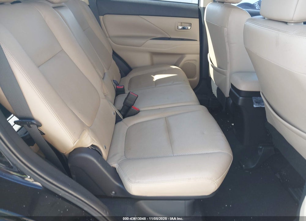 2014 MITSUBISHI OUTLANDER SE VIN: JA4AD3A34EZ013432