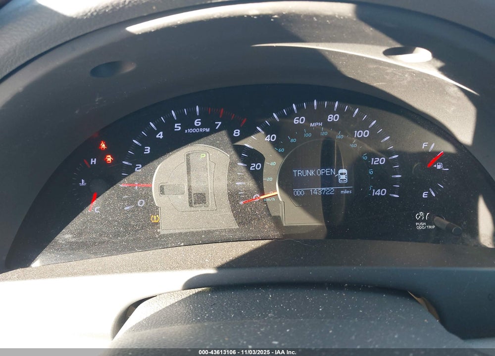 2011 TOYOTA CAMRY XLE VIN: 4T1BF3EK4BU195207