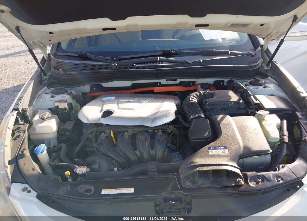 2012 HYUNDAI SONATA HYBRID VIN: KMHEC4A46CA038185