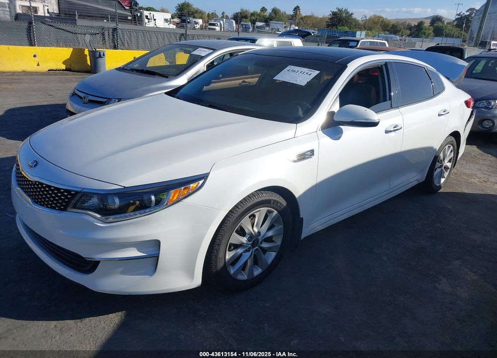 2016 KIA OPTIMA VIN: 5XXGU4L34GG082002