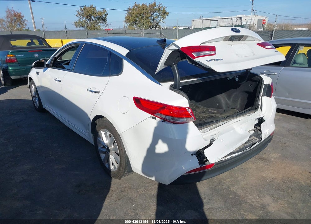 2016 KIA OPTIMA VIN: 5XXGU4L34GG082002