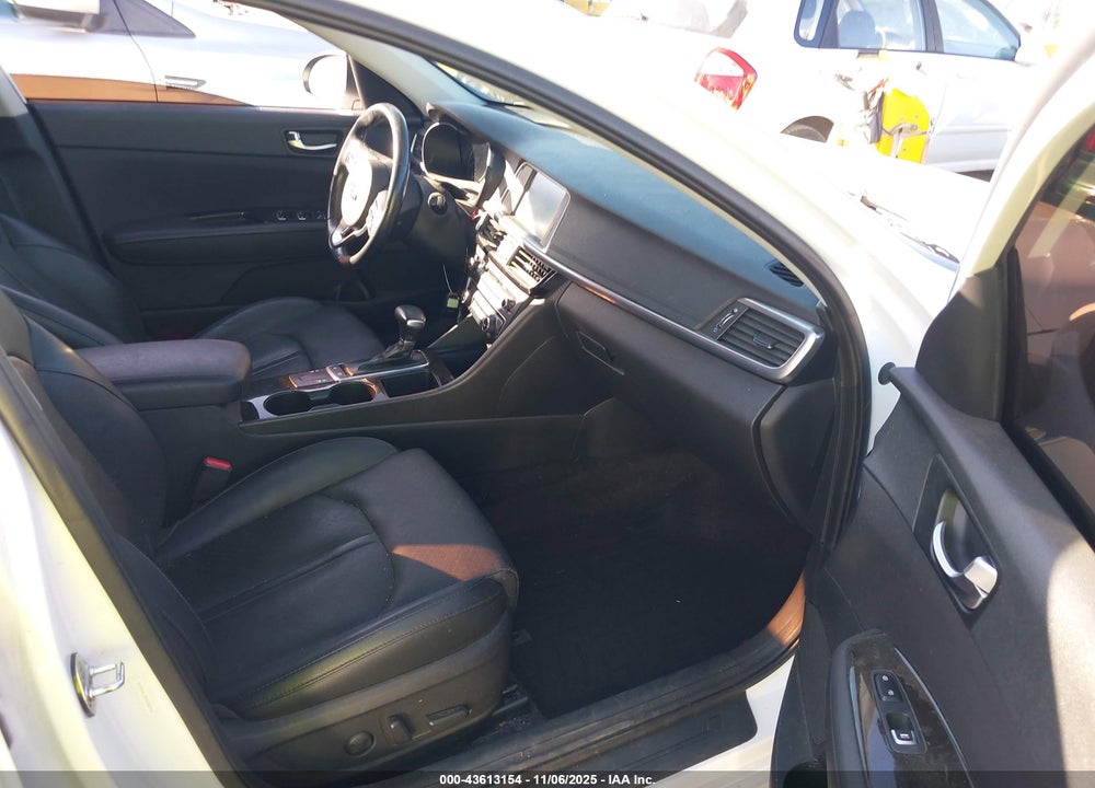 2016 KIA OPTIMA VIN: 5XXGU4L34GG082002