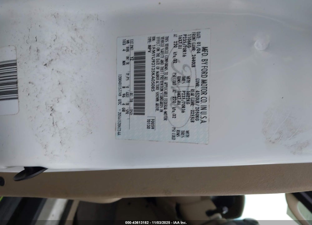 2005 FORD ESCAPE XLT VIN: 1FMYU93135KA05085