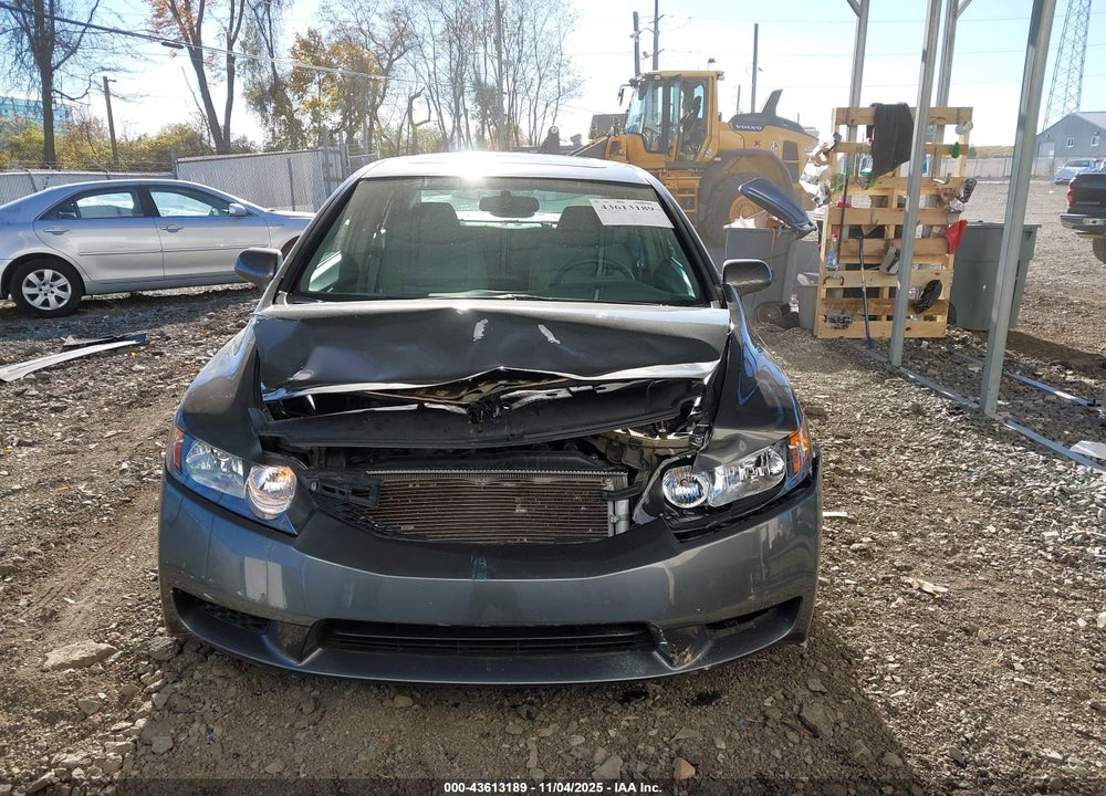 2010 HONDA CIVIC LX VIN: 2HGFA1F57AH571919