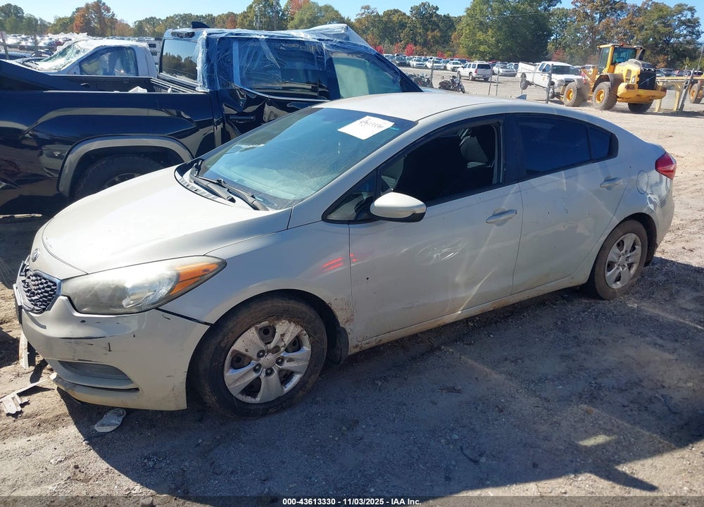 2015 KIA FORTE LX VIN: KNAFK4A67F5340463