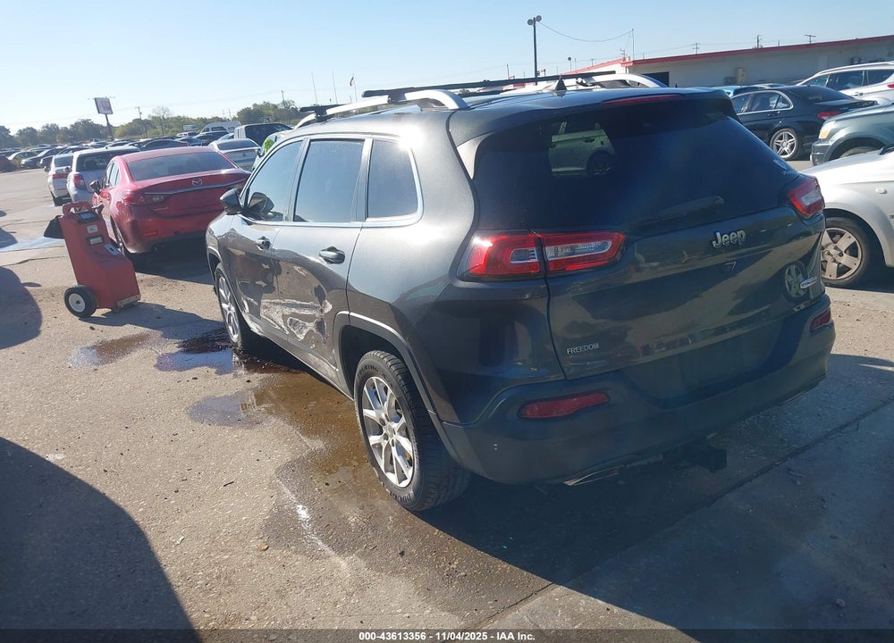 2016 JEEP CHEROKEE LATITUDE VIN: 1C4PJLCS7GW324581