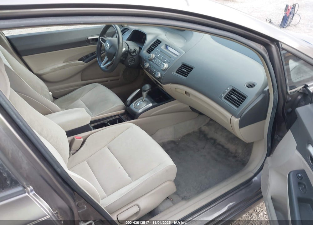 2009 HONDA CIVIC VIN: 1HGFA16529L021011
