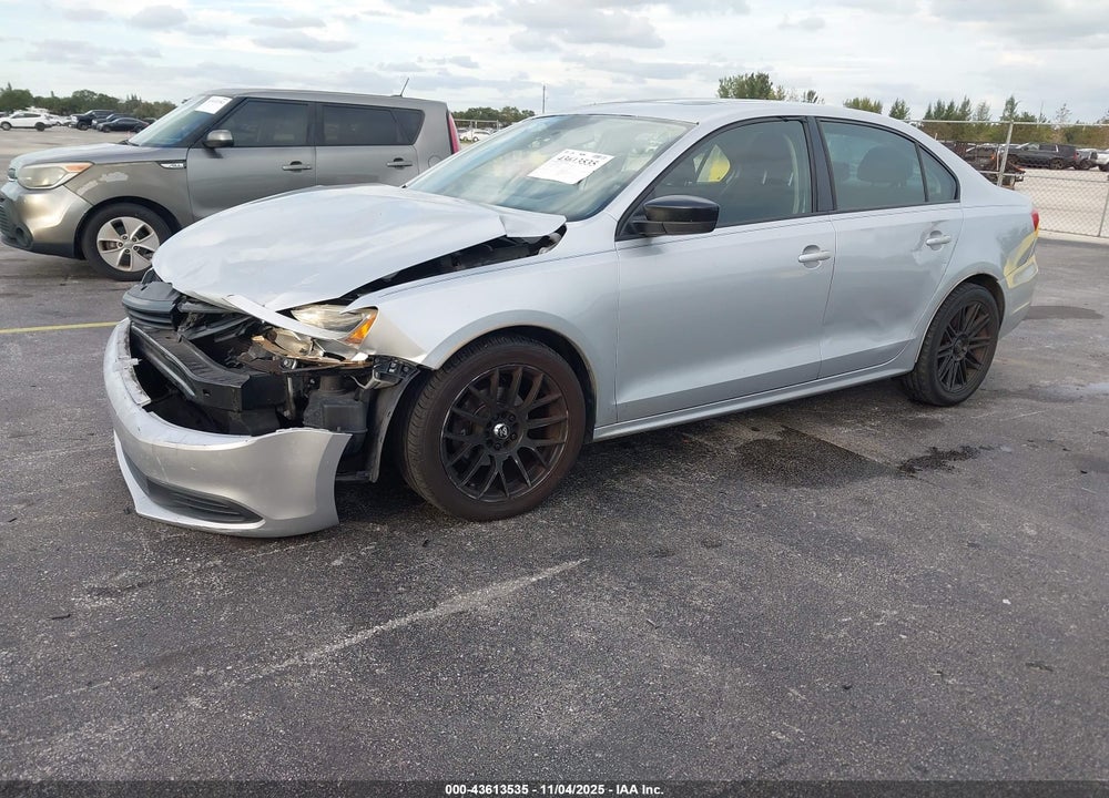2012 VOLKSWAGEN JETTA 2.0L S VIN: 3VW2K7AJ8CM333922