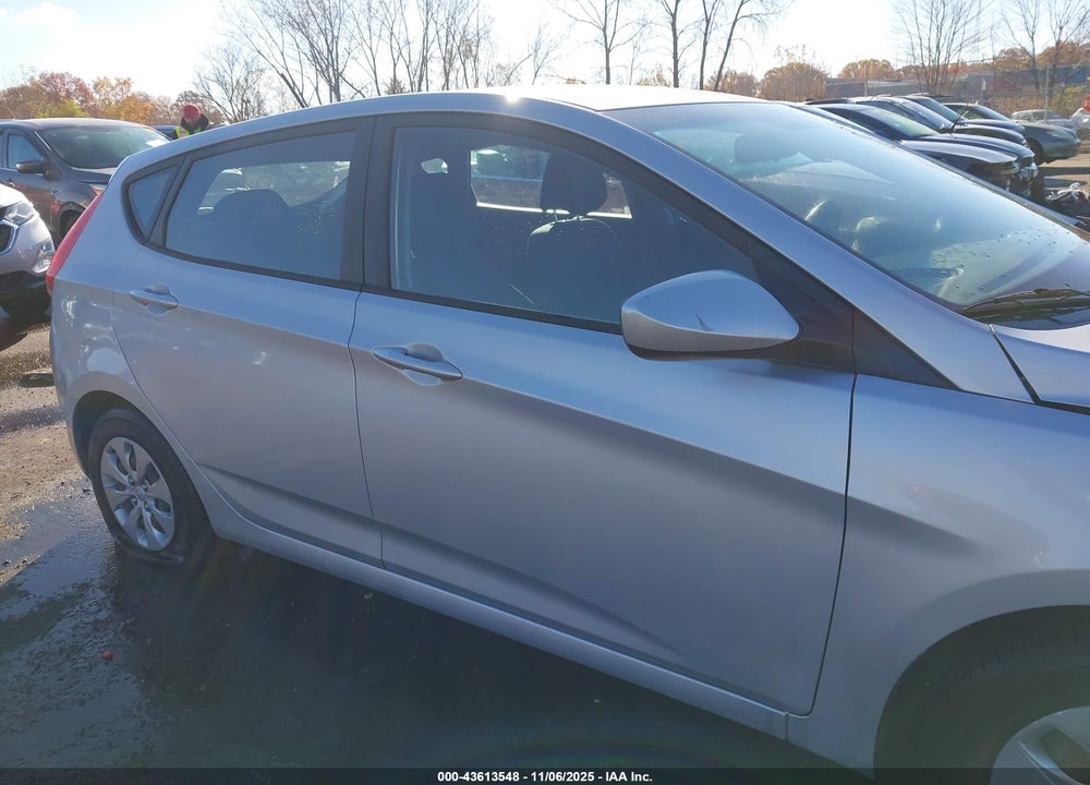 2017 HYUNDAI ACCENT SE VIN: KMHCT5AE3HU301406