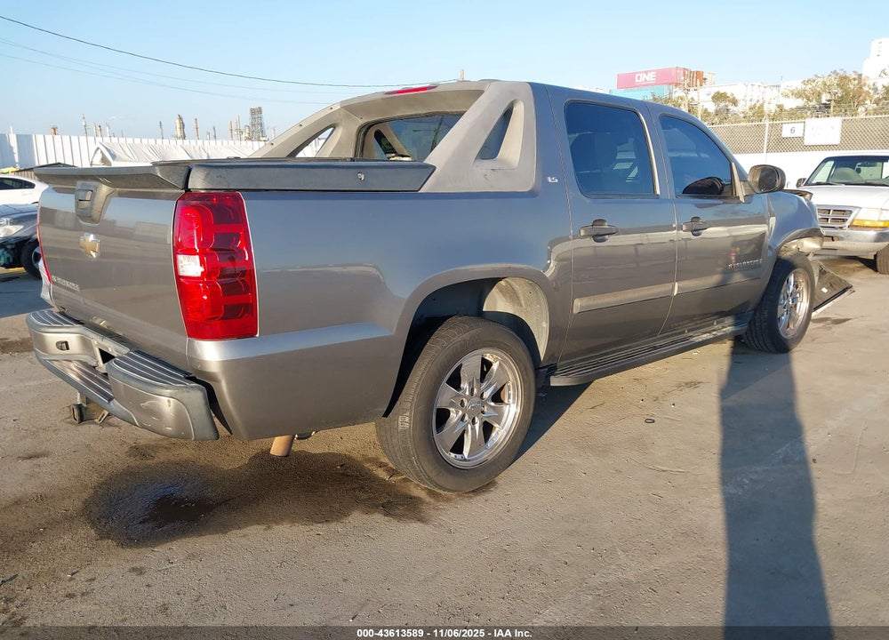 2007 CHEVROLET AVALANCHE 1500 LS VIN: 3GNEC12J77G306389
