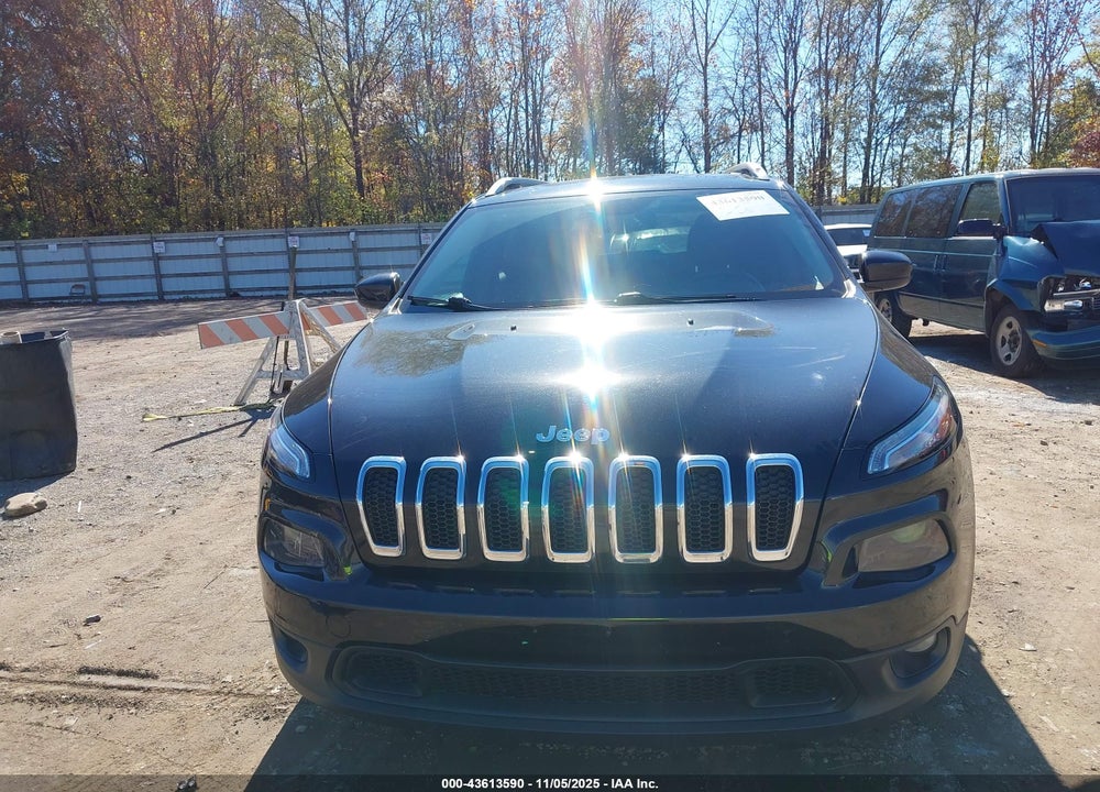 2014 JEEP CHEROKEE VIN: 1C4PJLCS7EW170547