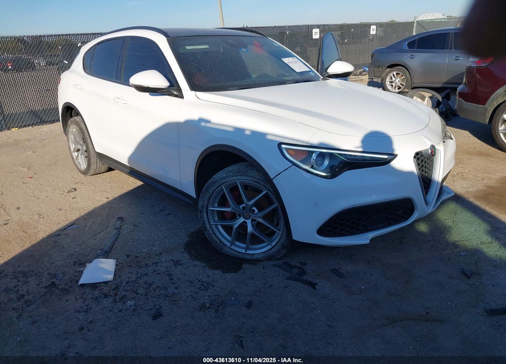 2018 ALFA ROMEO STELVIO TI SPORT AWD VIN: ZASFAKNN6J7C02431