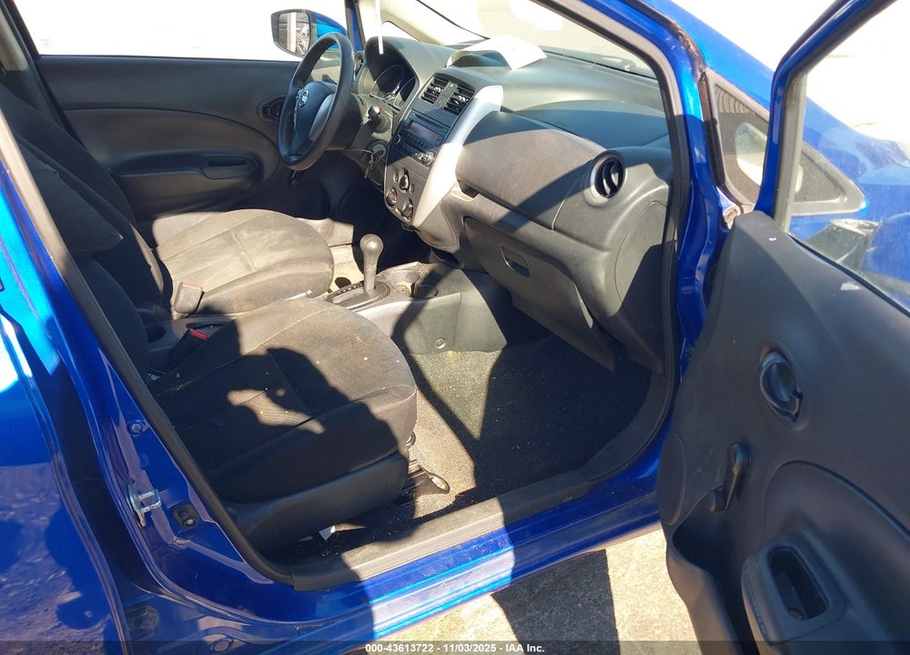 2015 NISSAN VERSA NOTE VIN: 3N1CE2CP2FL370531