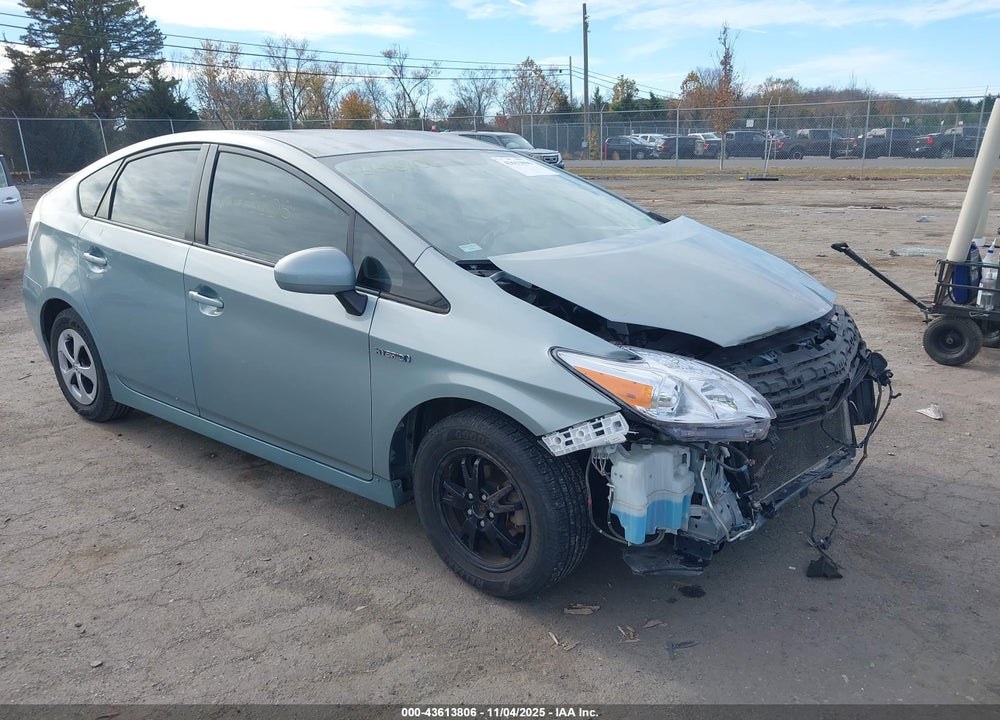 2013 TOYOTA PRIUS THREE VIN: JTDKN3DU7D5603206