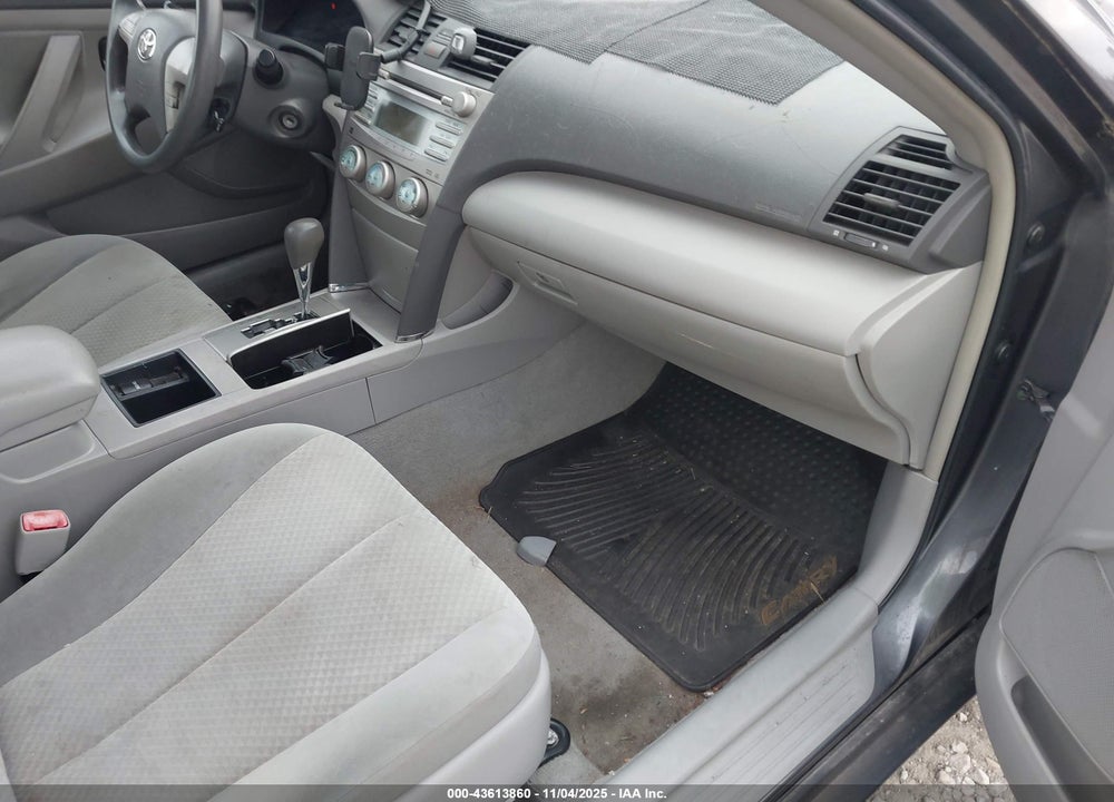 2009 TOYOTA CAMRY LE VIN: 4T1BE46K59U842764