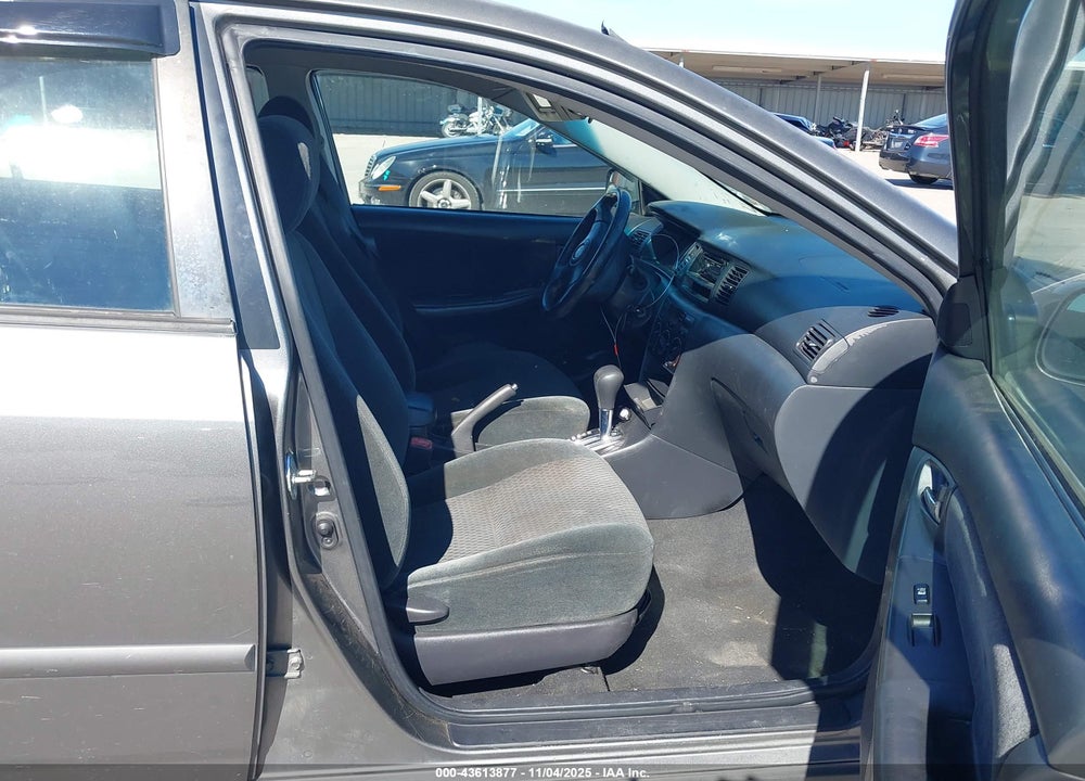 2008 TOYOTA COROLLA S VIN: 2T1BR32E88C886174