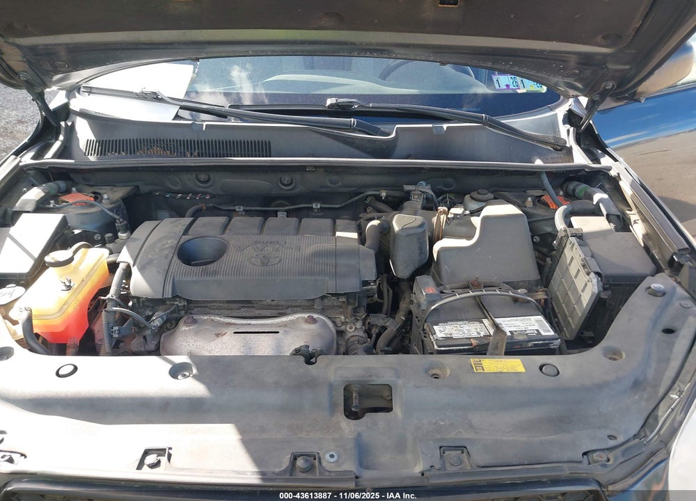 2011 TOYOTA RAV4 VIN: 2T3BF4DV8BW160629