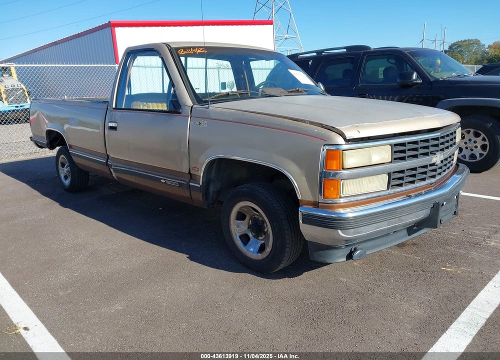 1990 CHEVROLET GMT-400 C1500 VIN: 1GCDC14K8LE200657