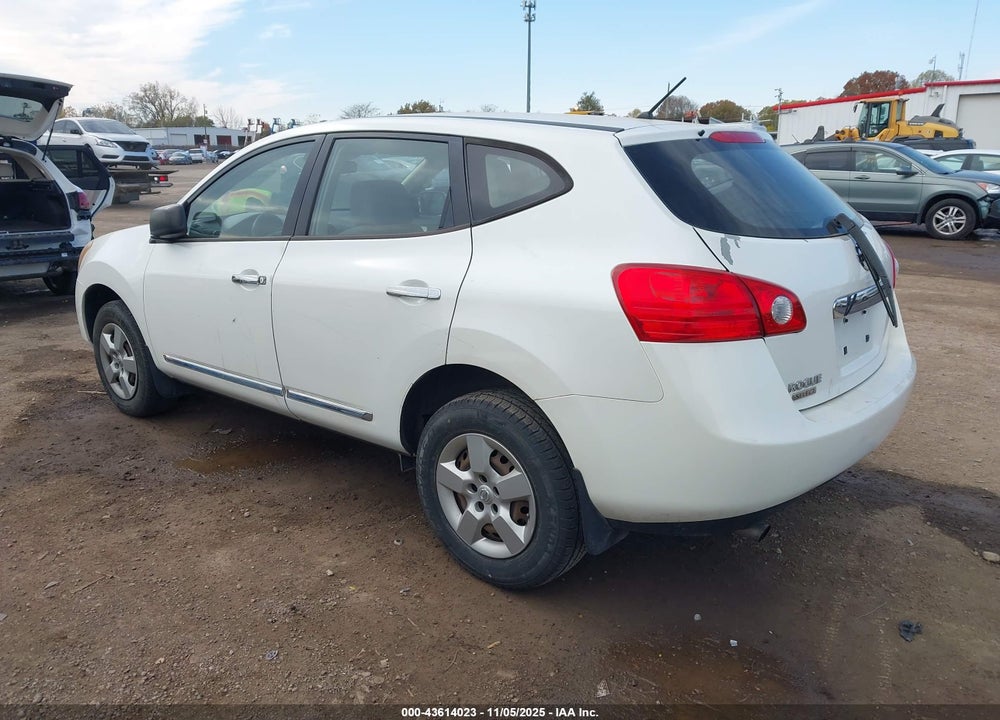 2014 NISSAN ROGUE VIN: JN8AS5MT8EW101893