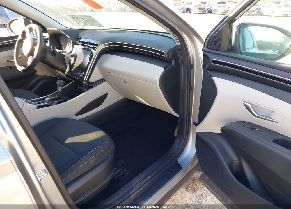 2024 HYUNDAI TUCSON VIN: 5NMJB3DE4RH384741