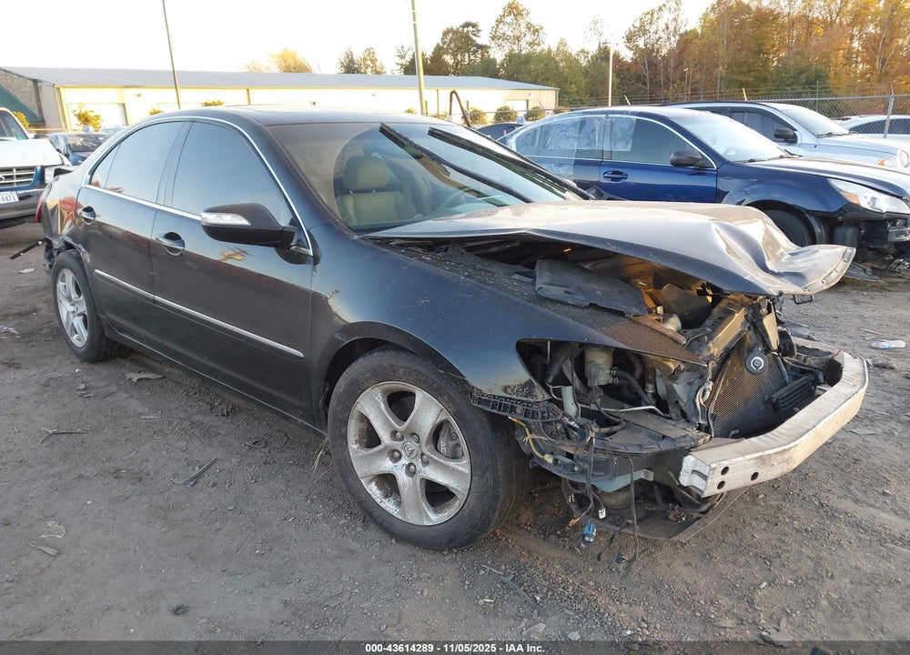 2005 ACURA RL 3.5 VIN: JH4KB16565C020835